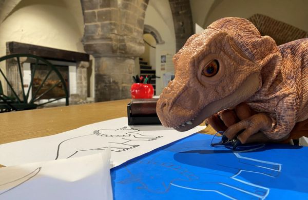 Prehistoric Dino Lino